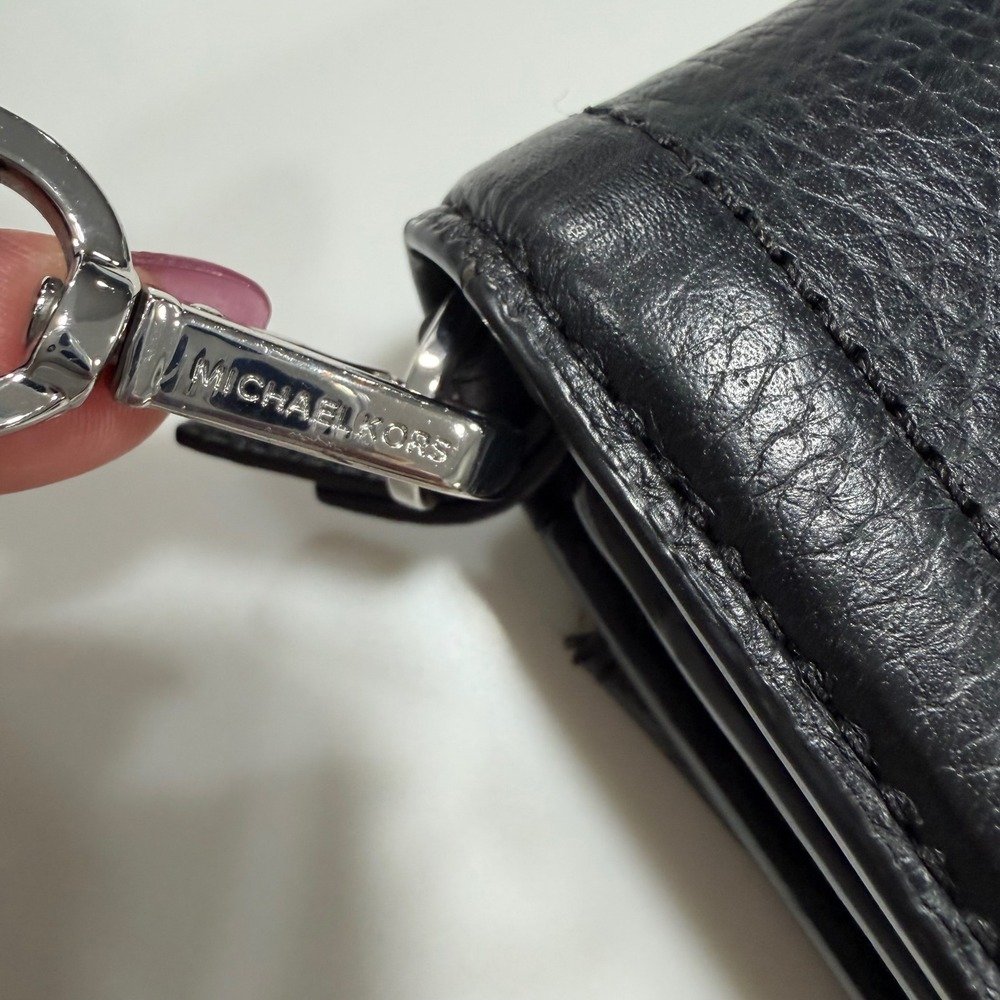 Michael Kors Black Pebbled Leather Crossbody Wallet bag Silver Hardware - Picture 3 of 11